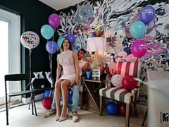 Большая жопа, Минет, Смазливые, Сперма на лице, От первого лица, Глотающие, Тату, Молоденькие