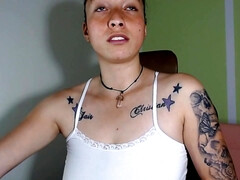 Любители, Дилдо, Домашнее видео, Огромный дилдо, Мастурбация, Соло, Молоденькие, Вебкамера