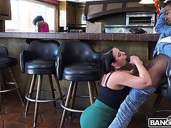 Grosser arsch, Grosse titten, Blasen, Hardcore, Riesig, Interrassisch, Rasiert, Titten