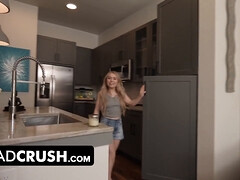 Mooi, Sperma, Fetisj, Gezichtspunt, Ruw, Stiefmoeder, Taboe, Trio