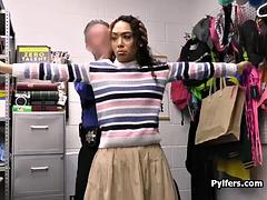 Sucer une bite, Bâillonner, Hard, Fille latino, Nénés