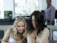 Grote lul, Grote mammen, Blond, Hd, Pornster, Kut duiken, Rijden, Tieten likken