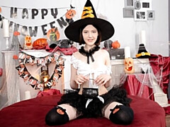 Beautiful anal penetration session with a hot brunette Margo Von Tesse