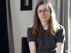 Blonde, Sucer une bite, Gorge profonde, Fétiche, Bâillonner, Hard, Piercing, Tatouage