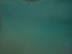Amateur, Bikini, Petite amie, Branlette thaïlandaise, Masturbation, Nue, Orgasme, Public
