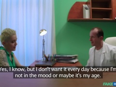 Engañando, Estilo perrito, Penetracion con dedos, Lamidas, Enfermera, Coño, Uniforme, Voyeur