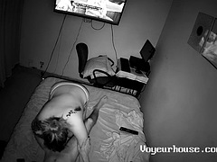 Leie, Grosser schwanz, Grosse titten, Blasen, Braunhaarige, Paar, Ablutschen, Titten