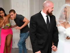 Mooie dikke vrouwen, Grote kont, Grote mammen, Hondjeshouding, 1 man 2 vrouwen, Masturbatie, Moeder die ik wil neuken, Trio