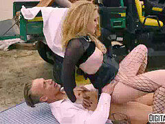 Gorda, Gordita, Interracial