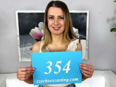 18 años, Culo grande, Verga grande, Rubia, Mamada, Estilo perrito, Tetas naturales, Adolescente