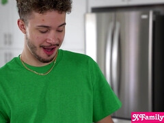 Sucer une bite, Queue, Hard, Pov, Soeurs, Tabou, Adolescente, Nénés