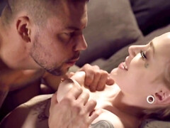 Blonde, Bondage, Rondelette, Gorge profonde, Doigter, Hard, Hd, Gicler