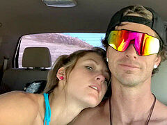 Любители, Большой член, Минет, Парочка, Семяизвержение, Оргазм, На публике