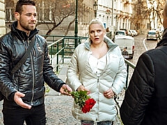 Grote mammen, Rondborstig, Man die toekijkt, Tsjechisch, Hd, Geld, Realiteit, Vrouw