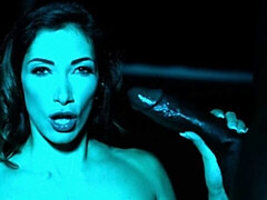 Gros cul, Grosse bite, Gros seins, Sucer une bite, Brunette brune, Branlette thaïlandaise, Léchez, Masturbation