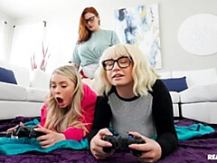 キス, レズビアン, 下着, オナニー, 自然山雀, オマンコ, 剃毛, ティーン