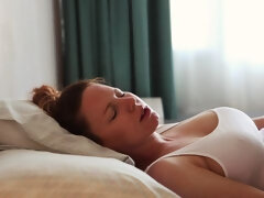 アナル, デカパイ, 指いじり, 手コキする, オナニー, 淫乱熟女, 剃毛, おもちゃ