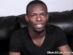 Grosse bite, Noire, Sucer une bite, Tir de sperme, Queue, En levrette, Domination, Hard