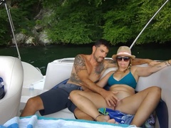 Leie, Grosser arsch, Spermaladung, Fingern, Hd, Milf, Öffentlich, Ablutschen