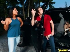 Pijpbeurt, Auto, Gek, Likken, Naakt, Kut duiken, Rijden, Ruw