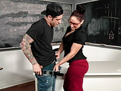 Grosser arsch, Grosser schwanz, Grosse titten, Blasen, Handjob, Lecken, Masturbation, Milf