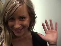 amateur girl gets pounded in fitting room