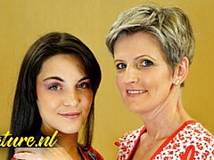 Geile alte tussi, Fingern, Hd, Hausfrau, Lecken, Milf, Muschi, Dürr