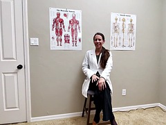 Enthousiasteling, Grote lul, Pijpbeurt, Interraciaal, Pornster, Gezichtspunt, Zuigen, Trio