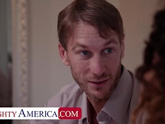 Blasen, Braunhaarige, Sperma im mund, Absätze, Lecken, Lingerie, Natürlichen titten, Muschi