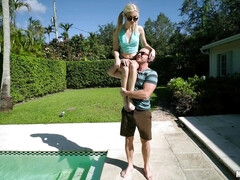 Leie, Amerikanisch, Grosser schwanz, Blondine, Schwanz, Im freien, Pool, Titten