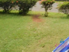 Amateur, Playa, Morena, Semen en la boca, Al aire libre, Público, Flaco, Tetas