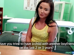 Любители, Измена, Доктор, Лизание, В офисе, Киски, Униформа, Подглядывание