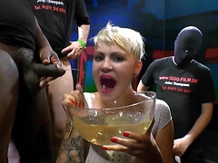 Blonde, Tir de sperme, Gorge profonde, Faciale, Allemand, Groupe, Hd, Pisser