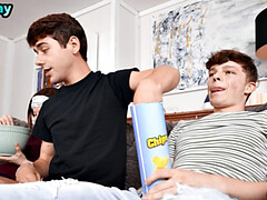 18 летние, Анальный секс, Язык в попке, Минет, Геи, Крошечные, Тату, Молоденькие