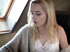 18 jahre, Blasen, Spermaladung, Muschi, Ablutschen, Jungendliche (18+)