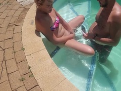 Paar, Dildo, Frau, Milf, Nackt, Im freien, Pool, Unter wasser