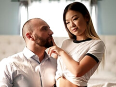アジア人, お尻, フェラチオ, バック, 手コキする, キス, なめる, ティーン