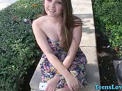 18 jahre, Leie, Blasen, Spermaladung, Öffentlich, Realität, Jungendliche (18+)