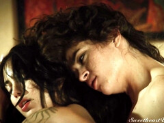 Kont, Slaapkamer, Grote kont, Gezichtzitten, Likken, Natuurlijke tieten, Tatoeage, Nat