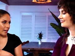 18 jaar, Fetisj, Interraciaal, Likken, Masseren, Moeder die ik wil neuken, Kut duiken, Realiteit