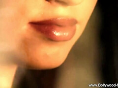 Leie, Braunhaarige, Erotisch, Frau, Indisch, Milf, Nackt, Titten