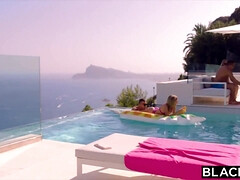 Поза 69, Минет, Парочка, Мастурбация, Натуральные сиськи, Крошечные, Бритые, Сиськи