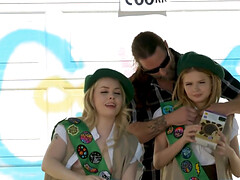 18 ans, Amateur, Anal, Bisexuelle, Blonde, Hard, Adolescente