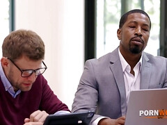 18 ans, Anal, Brunette brune, Plantureuse, En levrette, Seins naturels, Adolescente, Nénés