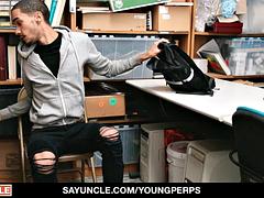 Security Officer Jace Brings Employee Zac Bishop To The Backroom ft. Zak Bishop: Porn