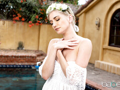 Short-haired beauty Skye Blue gets pleasantly fucked in bed