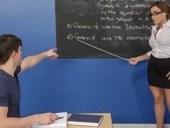 お尻, デカパイ, ブロンド, バック, 淫乱熟女, ストリッピング, 教師, オッパイの