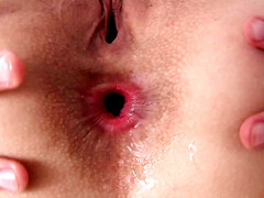 Braunhaarige, Dildo, Leder, Masturbation, Höschen, Muschi, Rasiert, Spielzeuge