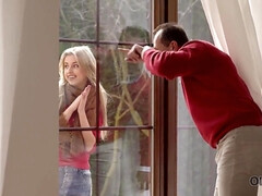 Enthousiasteling, Blond, Tsjechisch, Daddy, Europees, Hd, Rijpe lesbienne, Tiener