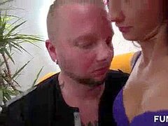 Enthousiasteling, Anaal, Pijpbeurt, Bruinharig, Sperma shot, Vingeren, Duits, Orgasme